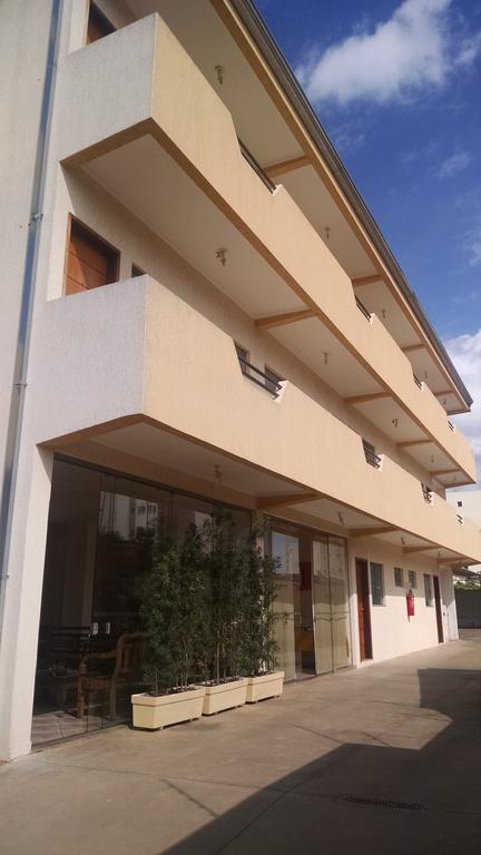 Aries Apart Hotel Bauru Exterior photo